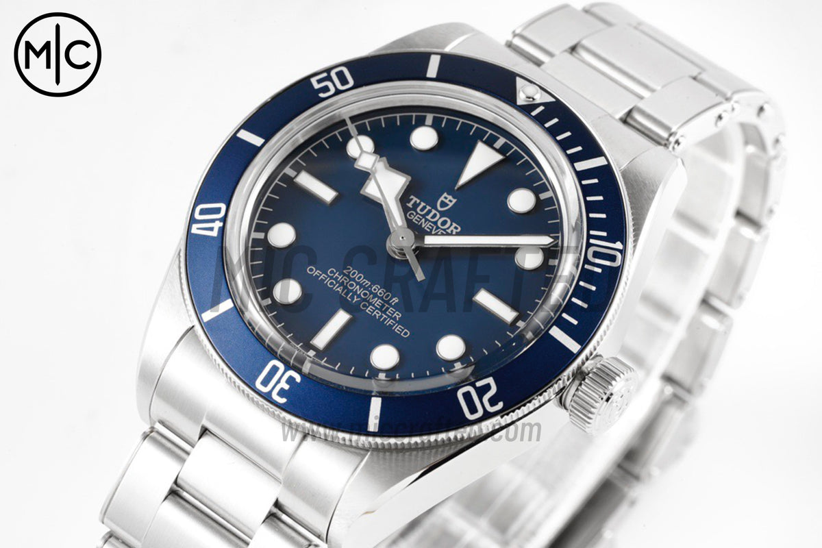 Black Bay 58 39mm SS Blue Dial on SS Bracelet – Premium Edition