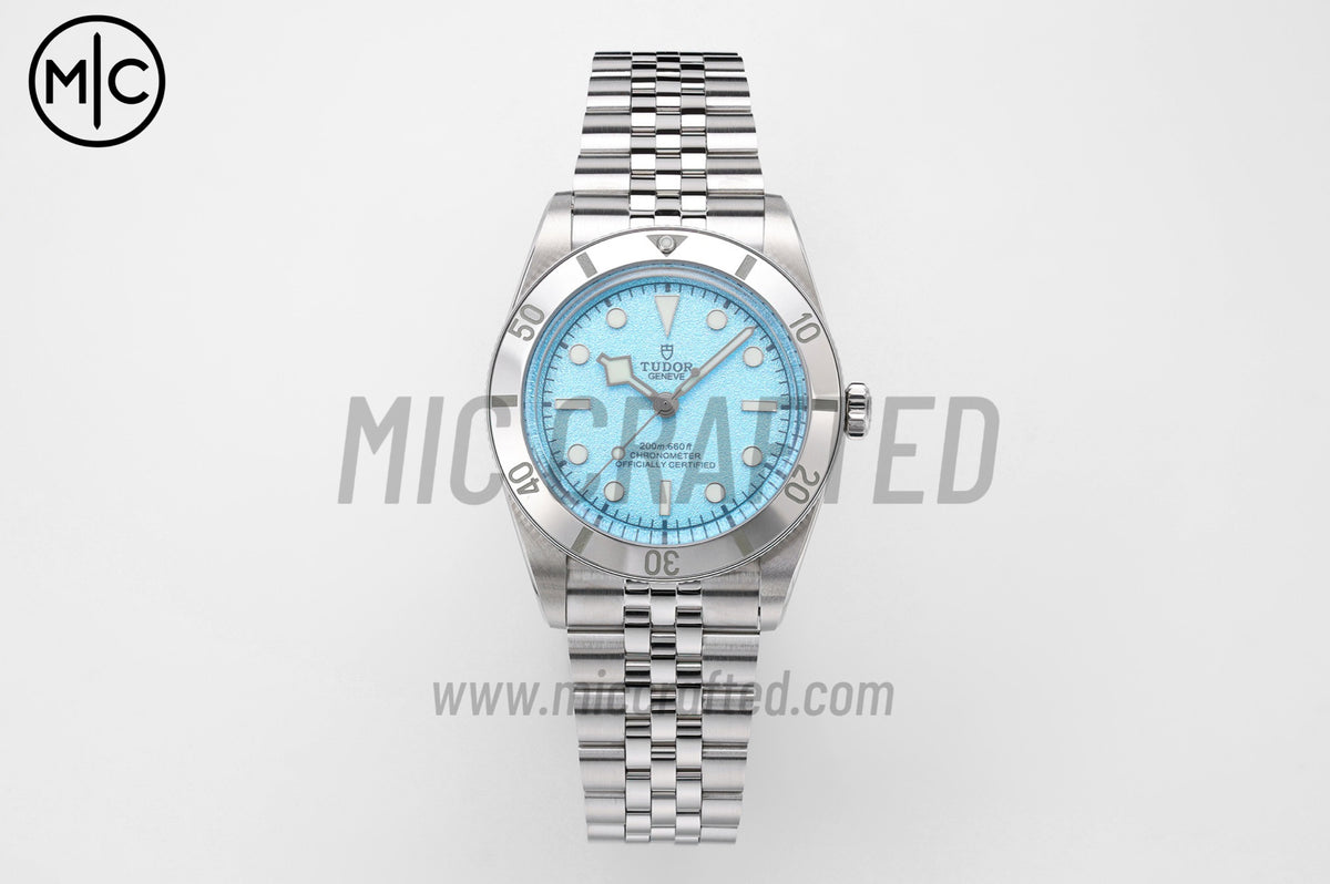 Heritage Black Bay 37mm SS Tiffany Blue Dial on SS Bracelet – Premium Edition