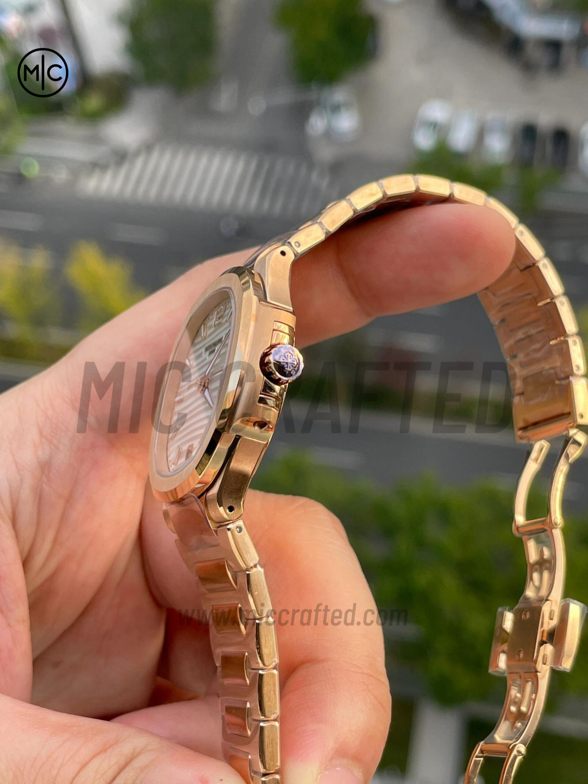 Nautilus 7118 35.2mm RG Ladies Silver Dial on RG Bracelet – Premium Edition