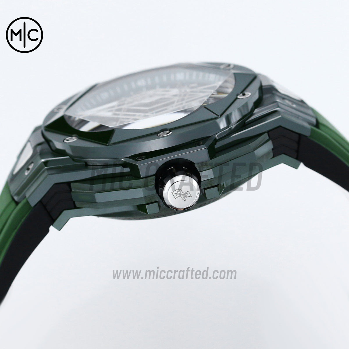 Big Bang Sang Bleu II Green Ceramic on Green Rubber Strap – Premium Edition