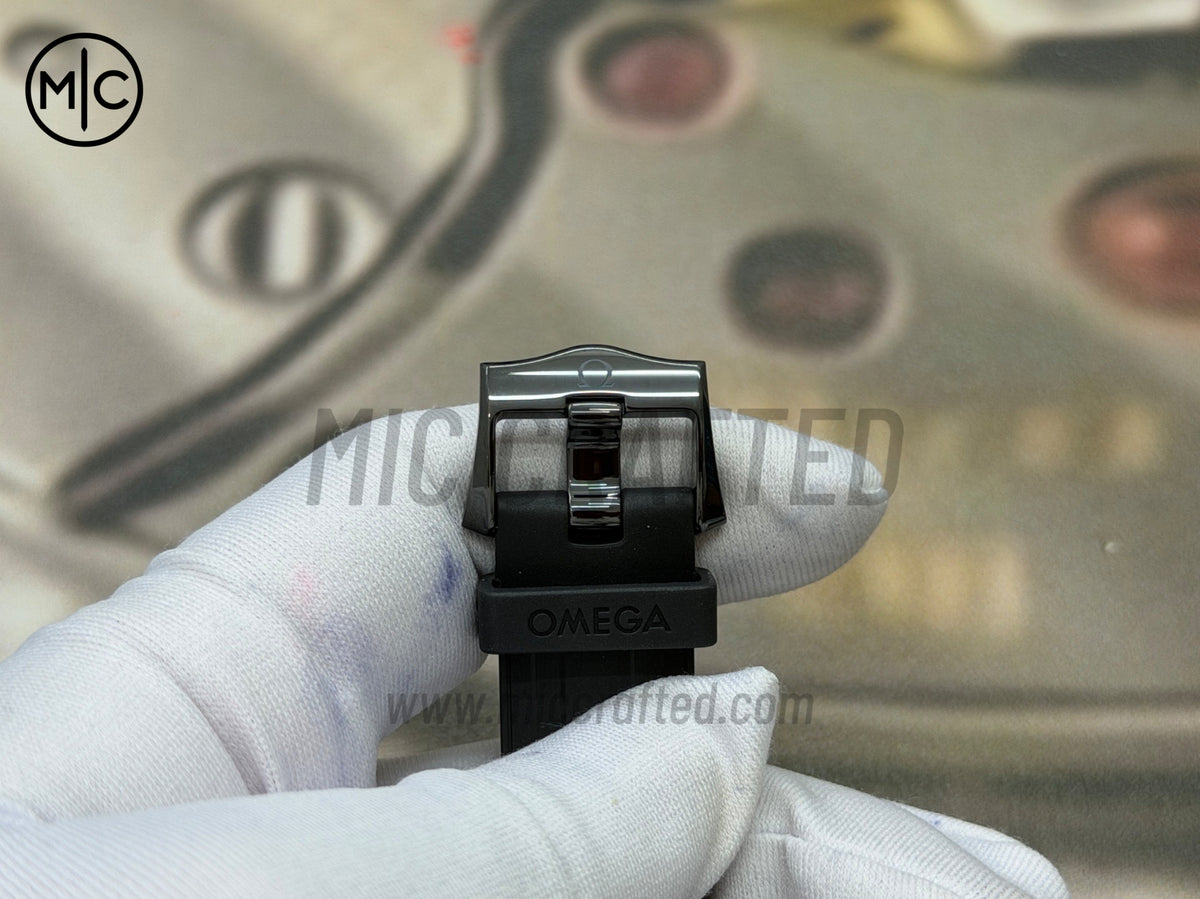Seamaster 300m 43.5mm Black Ceramic Ceramic Bezel on Black Rubber Strap – Premium Edition