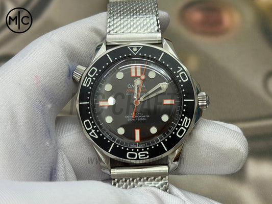 Seamaster 300M Diver SS Black/Orange Dial on SS Mesh Bracelet – Premium Edition