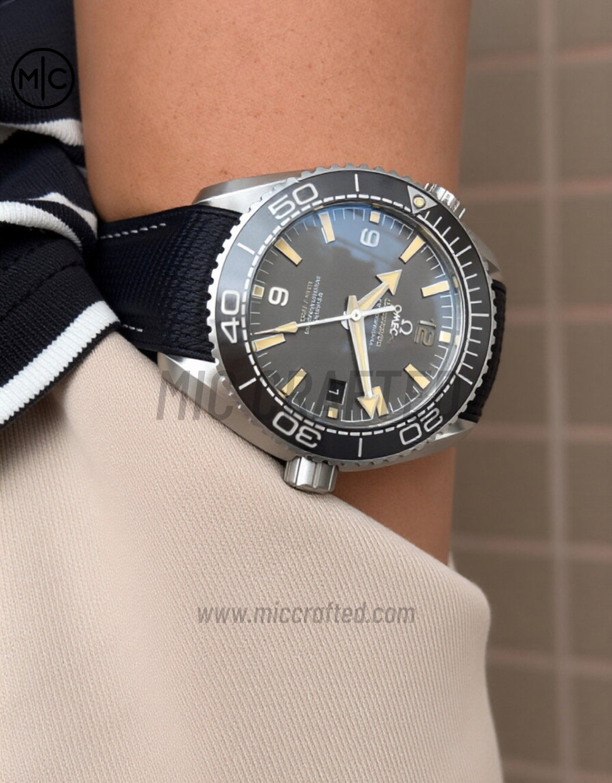 Planet Ocean 43.5mm SS Gray Bezel Gray Dial on Black Rubber Strap – Premium Edition