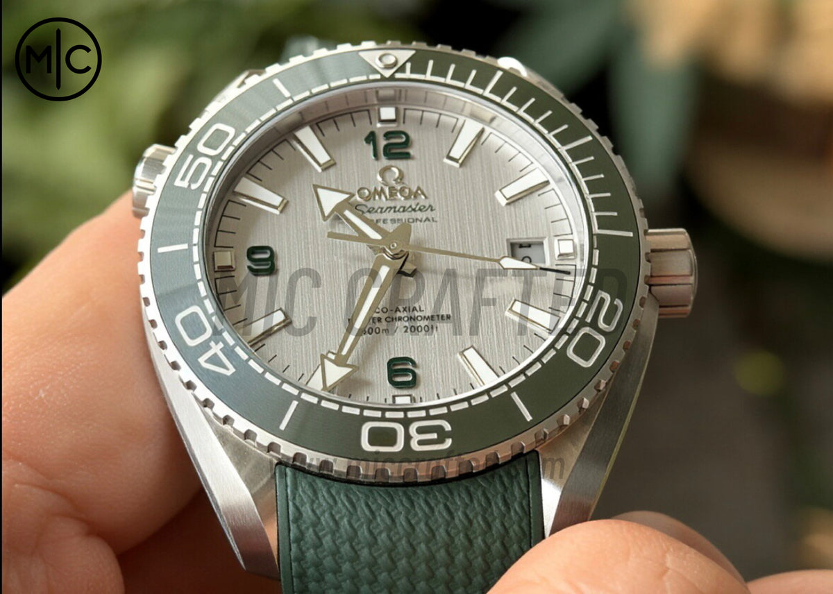 Planet Ocean 43.5mm SS Green Bezel White Dial on Green Rubber Strap – Premium Edition