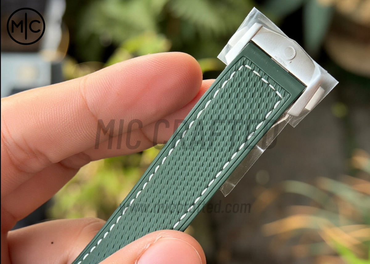 Planet Ocean 43.5mm SS Green Bezel White Dial on Green Rubber Strap – Premium Edition