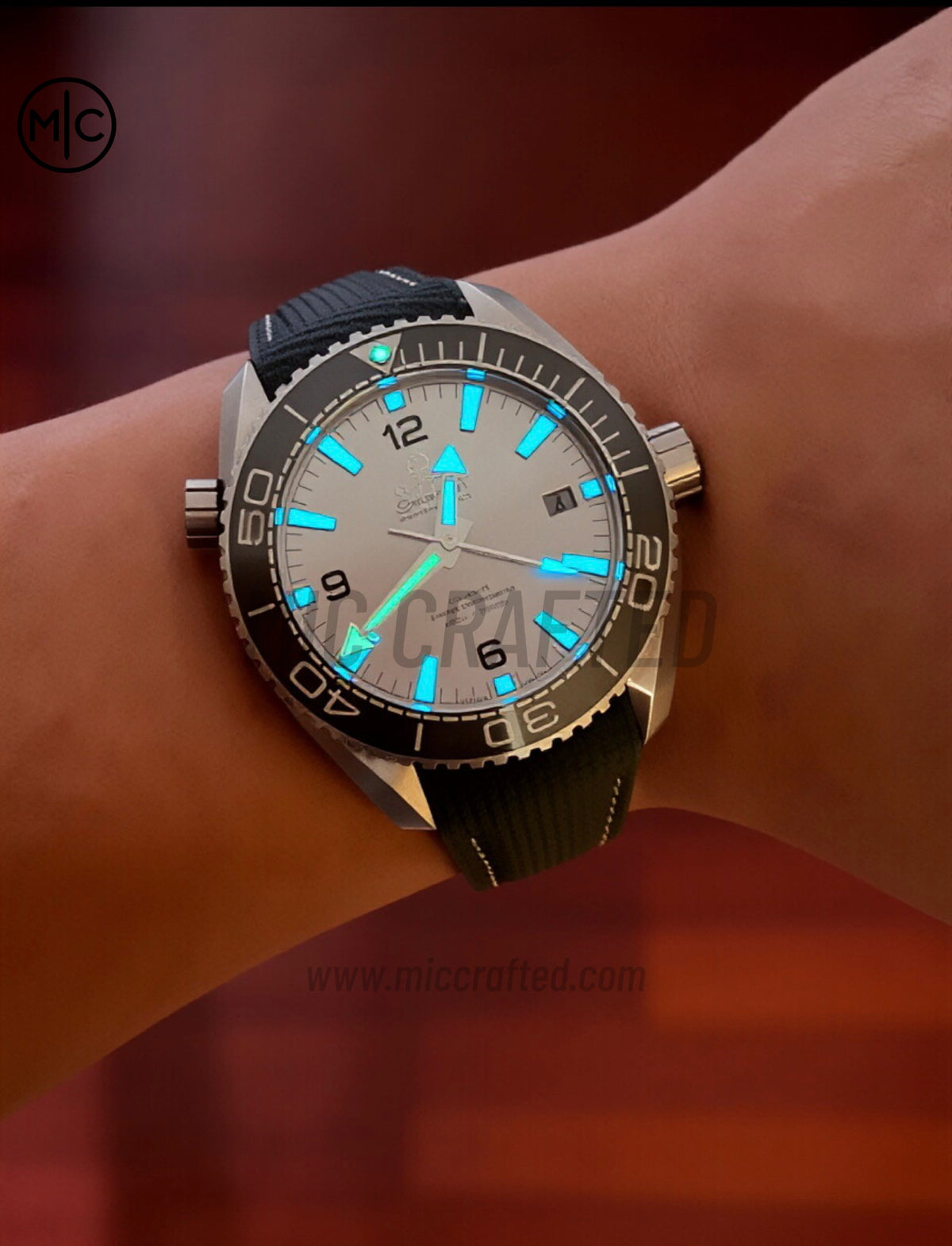 Planet Ocean 43.5mm SS Green Bezel White Dial on Green Rubber Strap – Premium Edition