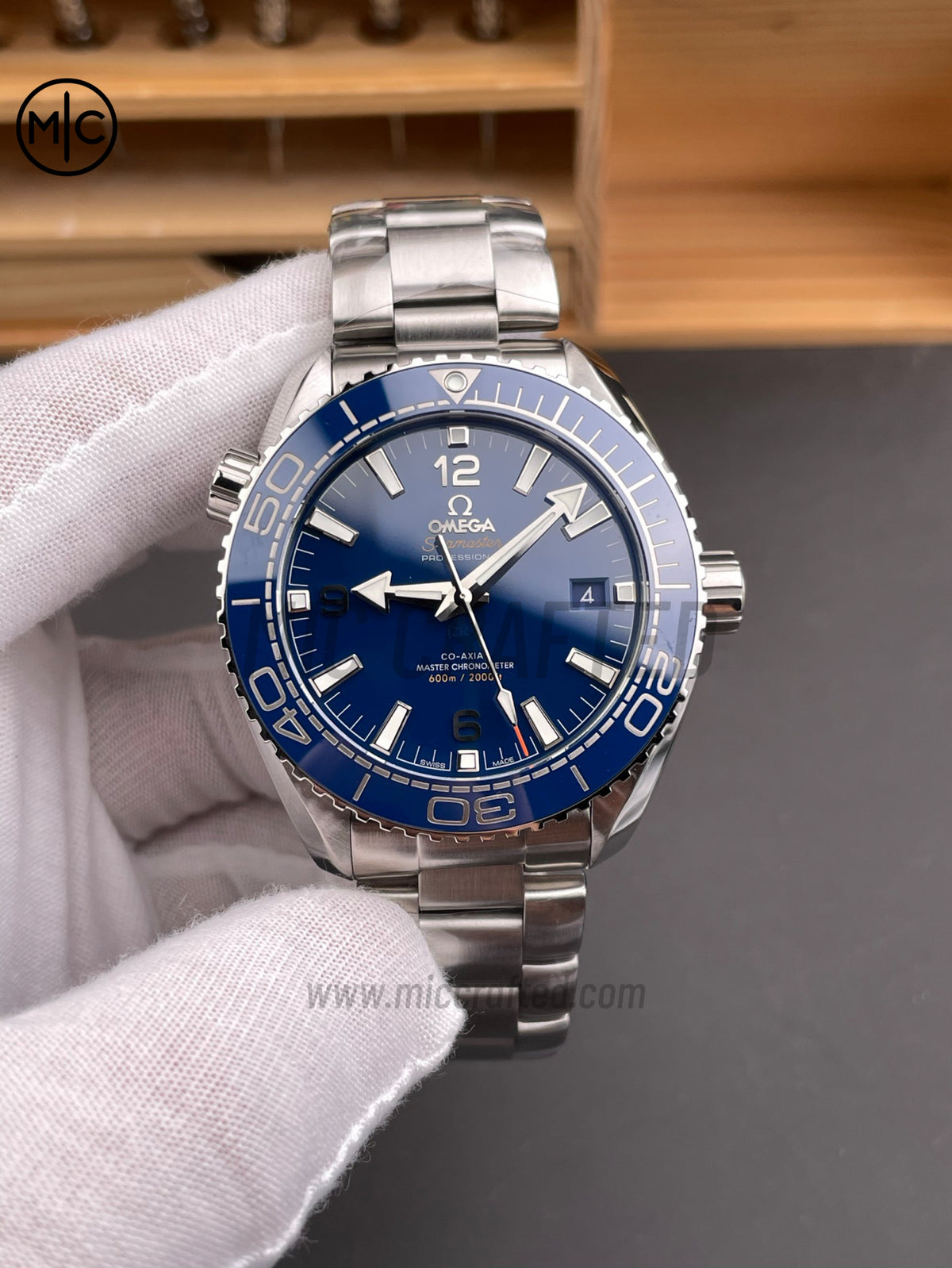 Planet Ocean 600M 43.5 mm SS Blue Dial Blue Bezel on SS Bracelet – Premium Edition