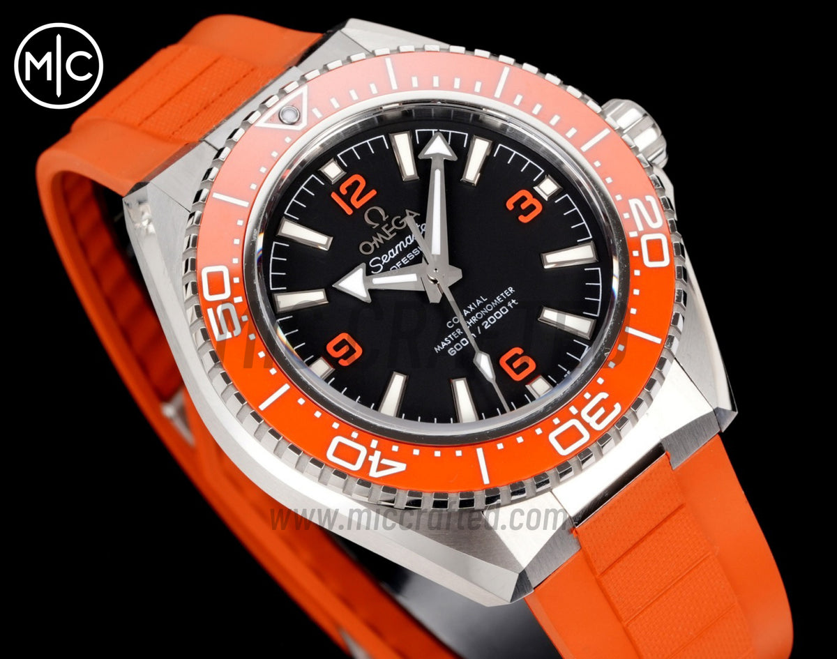 Planet Ocean 600M 42mm Orange Bezel on Orange Rubber Strap – Premium Edition