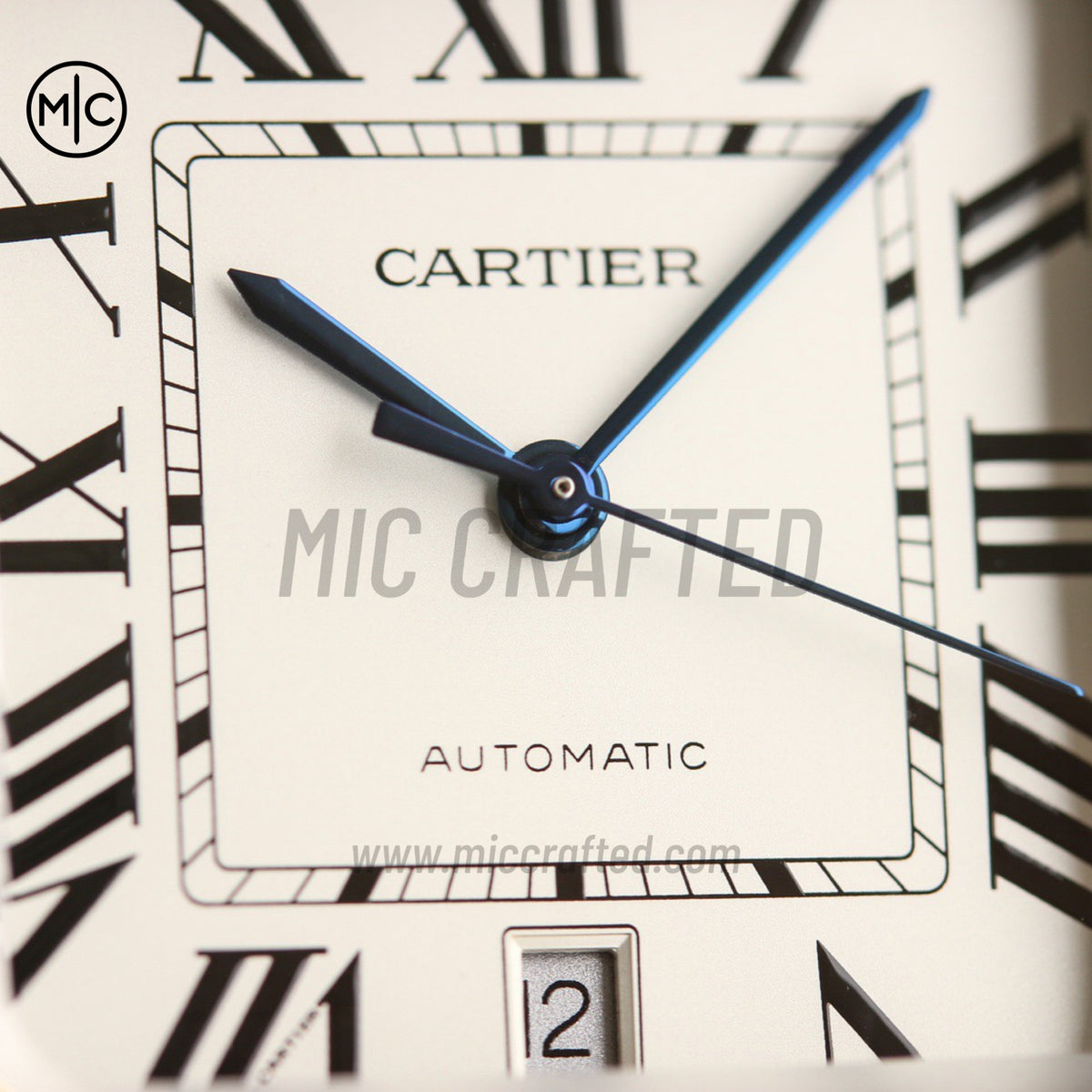 Santos De Cartier 40mm 白色錶盤配 SS/YG SmartLinks 錶鏈 - 尊享版