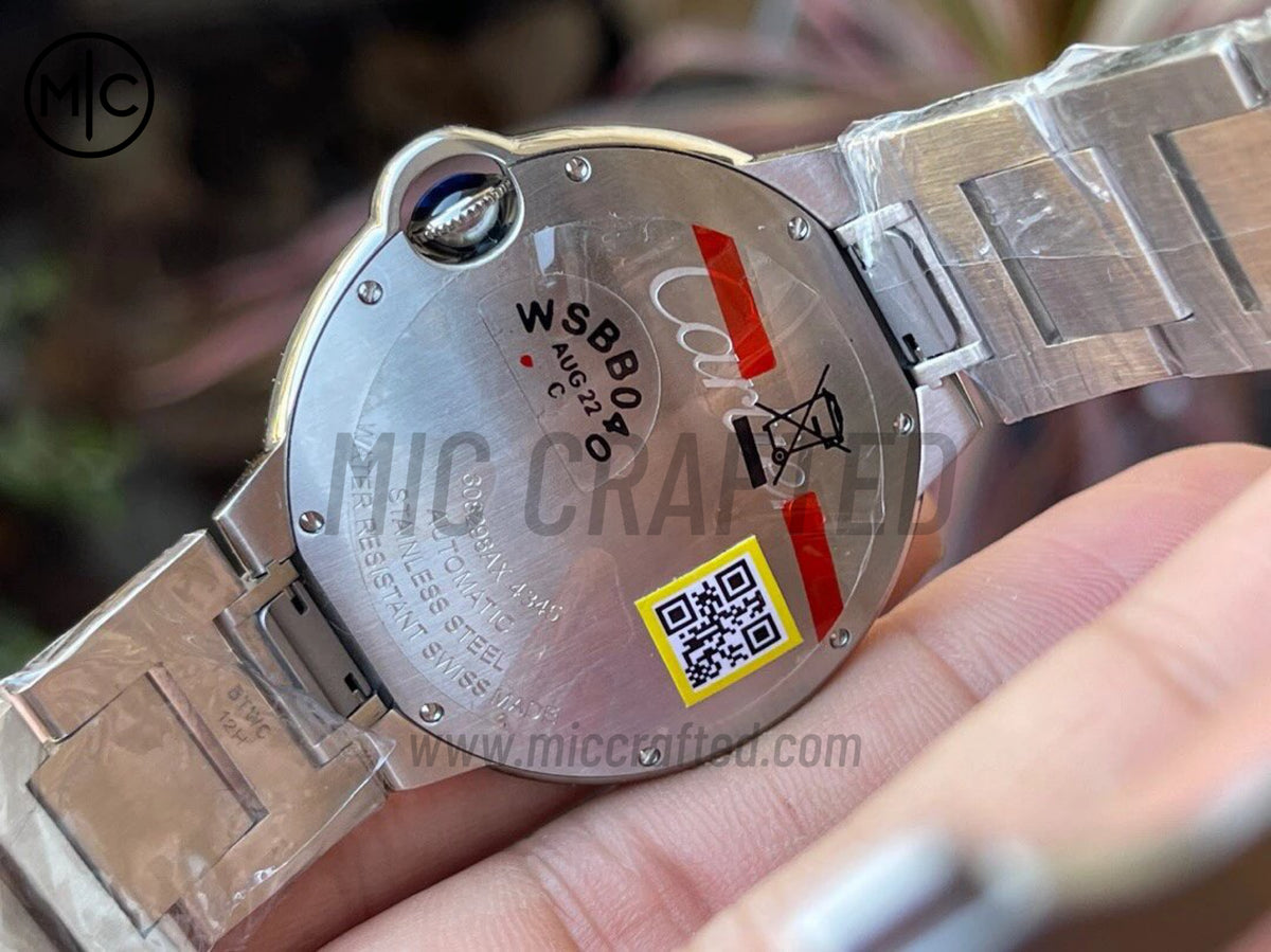 Ballon Bleu 40mm SS 藍色紋理錶盤配 SS 錶鏈 - 尊享版