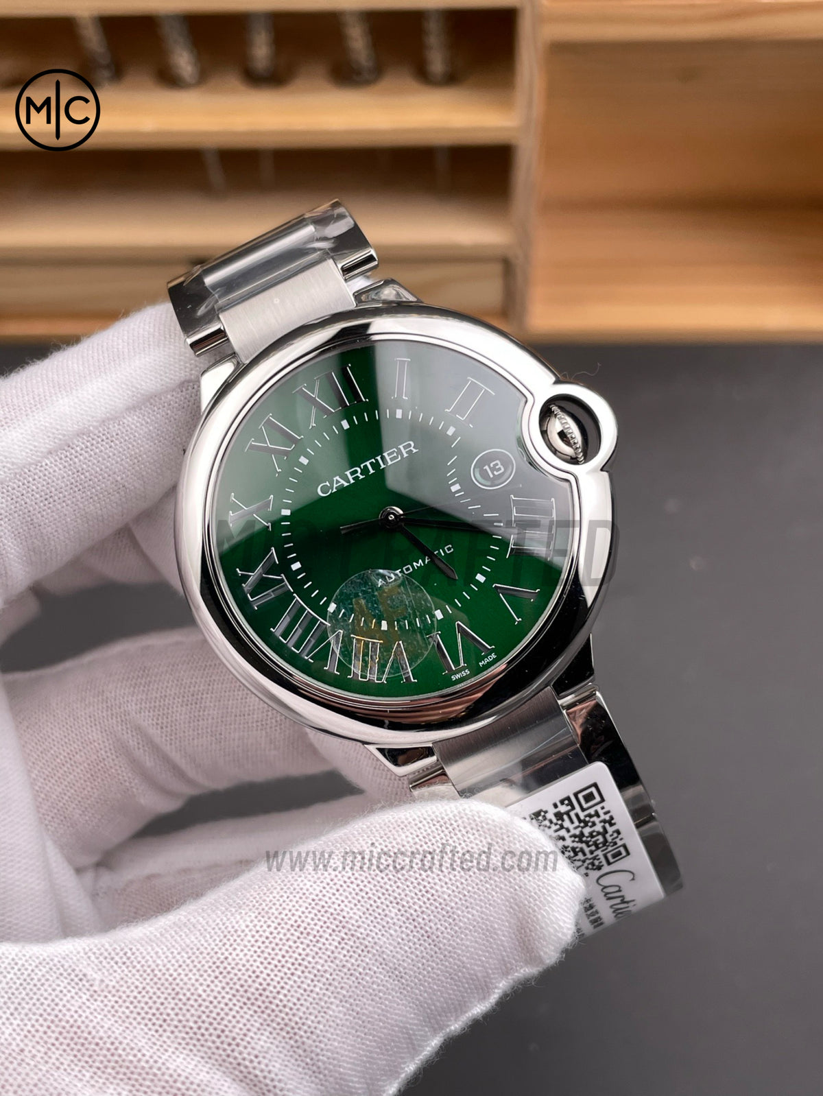Ballon Bleu 42mm SS 綠色紋理錶盤配 SS 錶鏈 - 尊享版