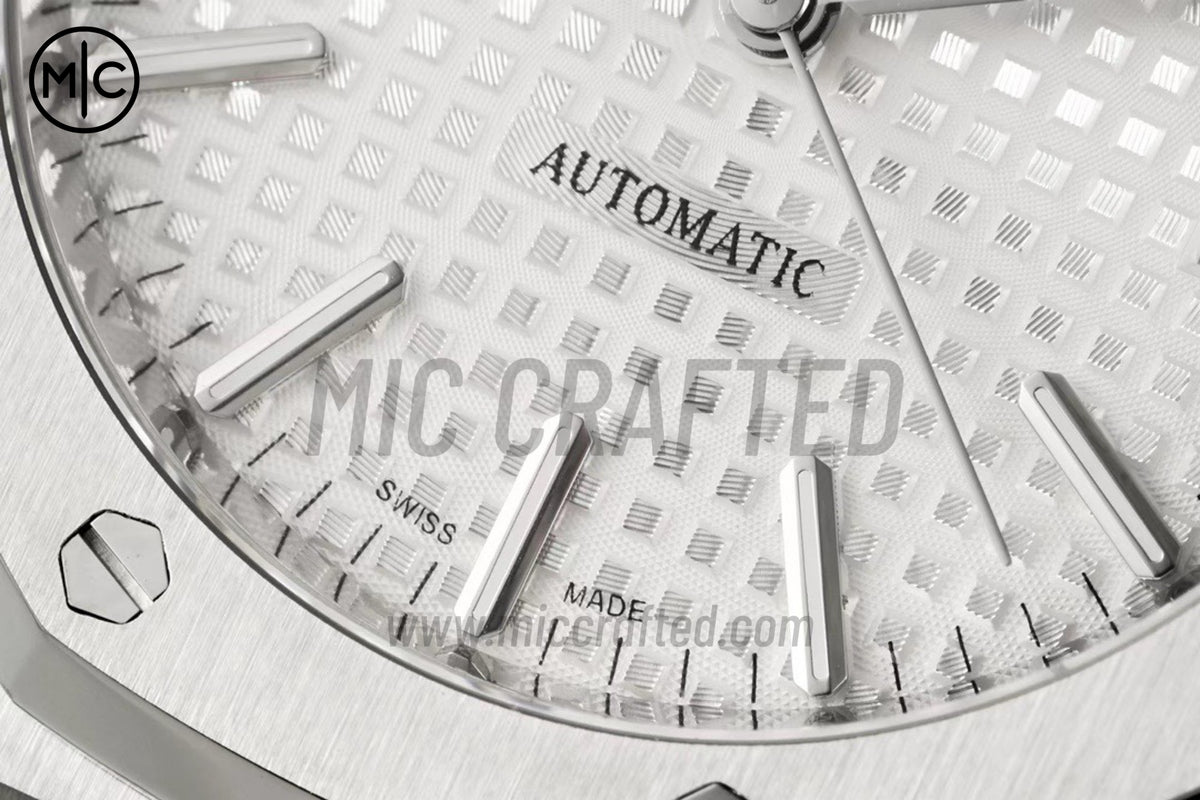 Royal Oak 37mm 15450 SS Silver Textured Dial on SS Bracelet – Premium Edition