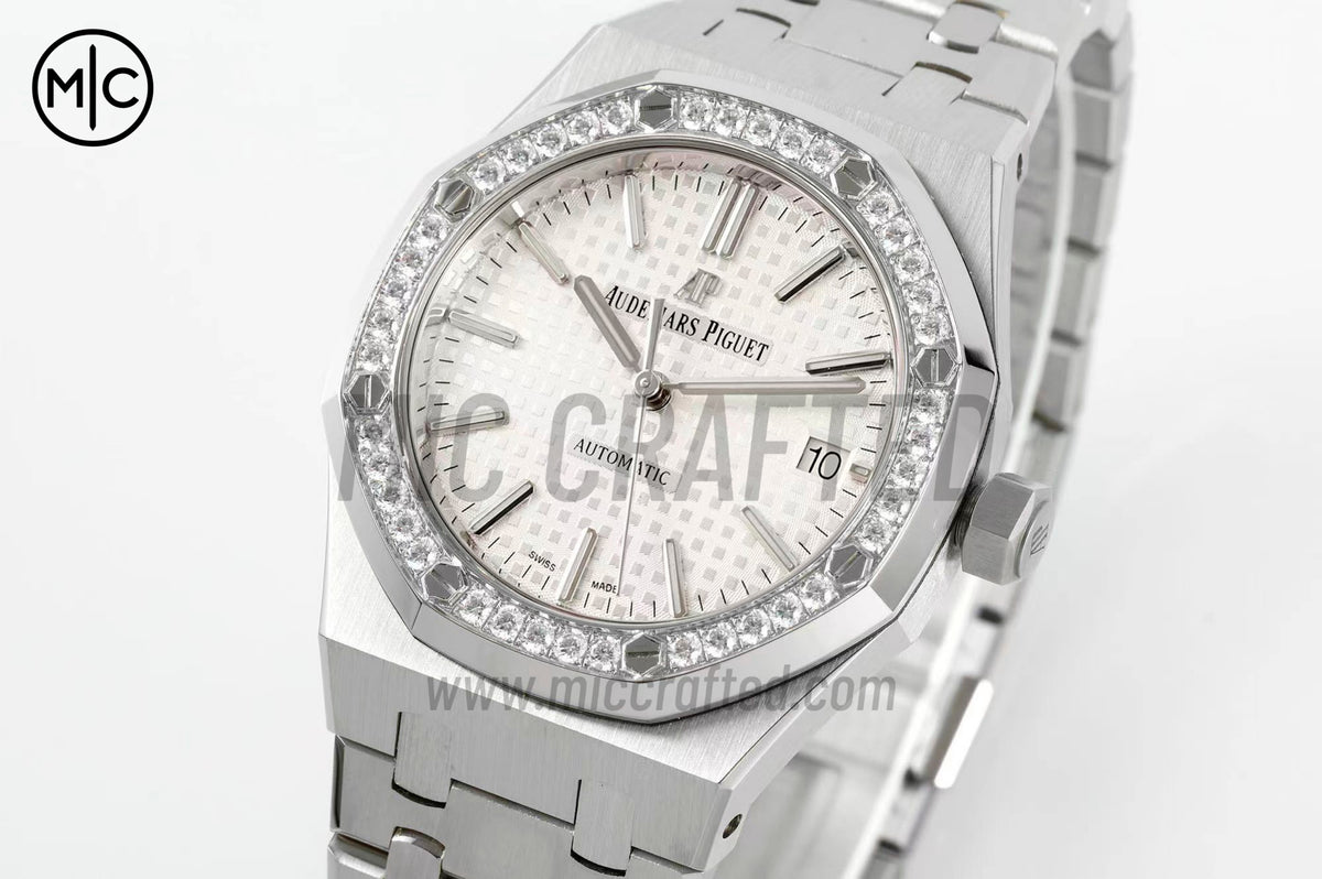 Royal Oak 37mm 15451 SS Diamonds Bezel Silver Dial on SS Bracelet – Premium Edition