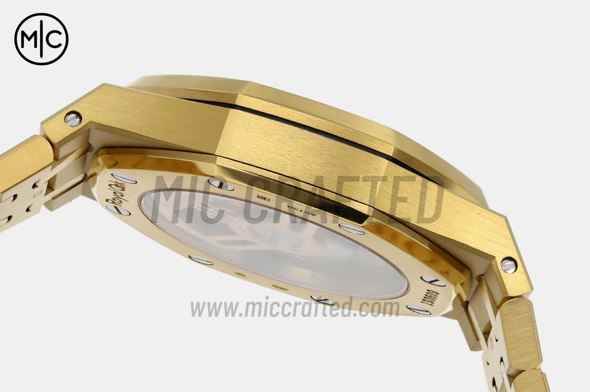 Royal Oak 37mm 15550 YG 綠松石色錶盤配 YG 錶鏈 - 尊貴版