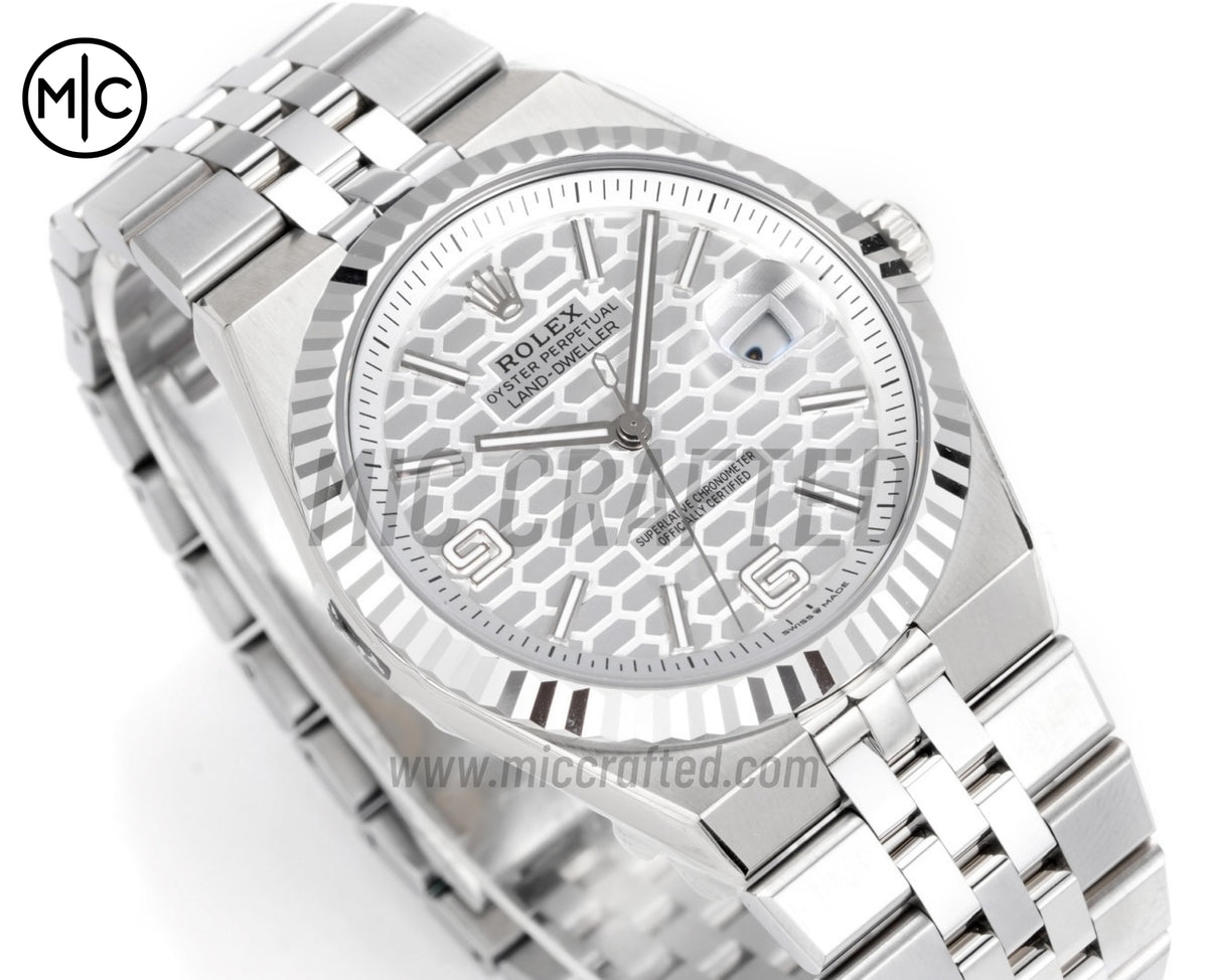 Land Dweller 40mm 127334 Silver Dial on SS Bracelet – Premium Edition