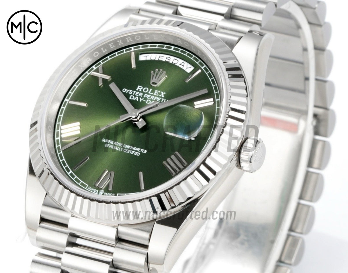 Day-Date 40mm 228236 綠色羅馬數字錶盤，搭配總統型鍊帶 - 尊貴版