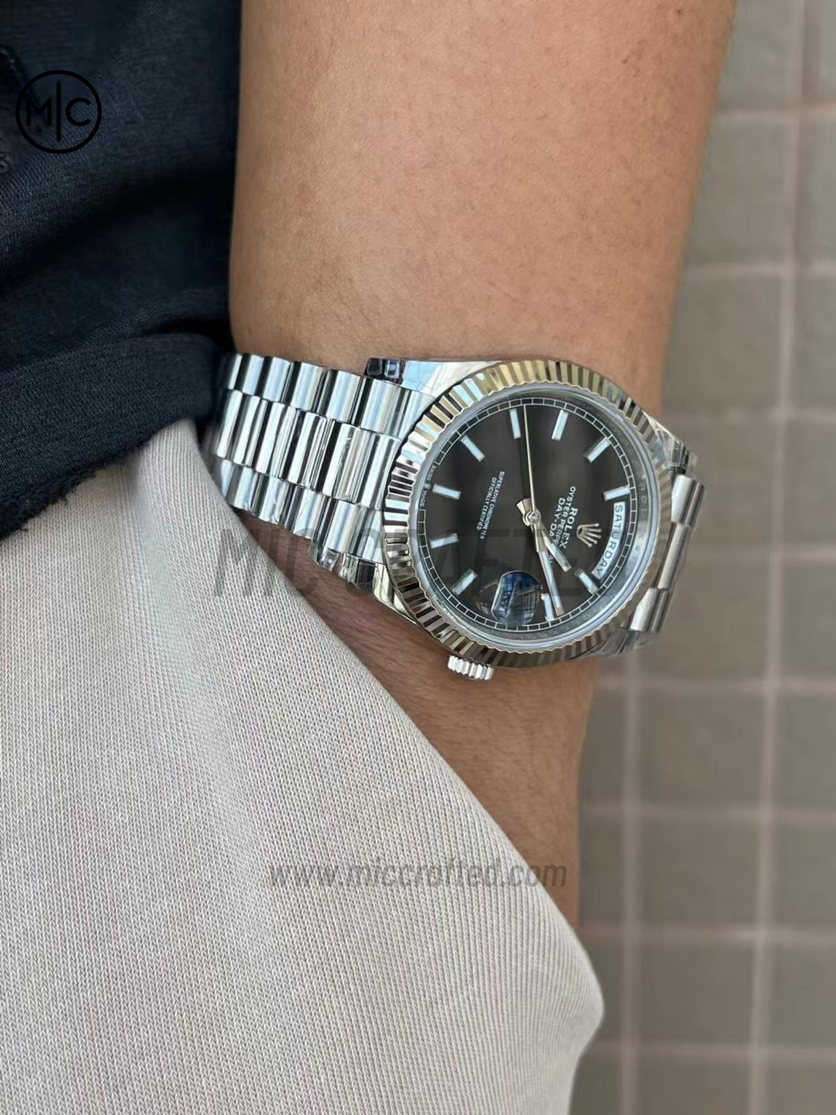 DayDate 40mm 228236 Black Stick Dial on President Bracelet – Premium Edition
