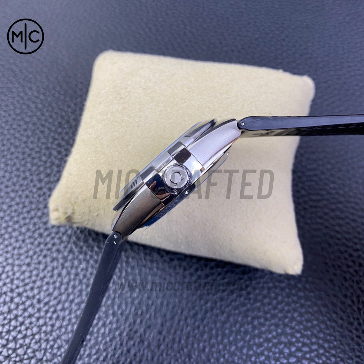 Constellation 41mm Grey Textured Dial on Leather Clad Rubber Strap – Premium Edition