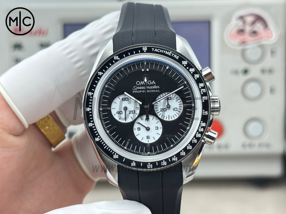 Speedmaster Professional 42mm Black Dial on Black Rubber Strap – Premium Edition