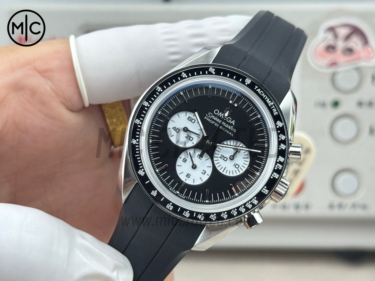 Speedmaster Professional 42mm Black Dial on Black Rubber Strap – Premium Edition