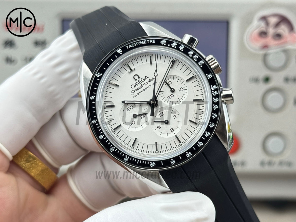 Speedmaster Professional 42mm White Dial on Black Rubber Strap  – Premium Edition
