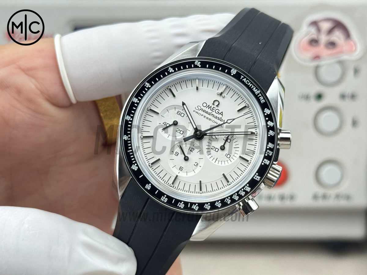 Speedmaster Professional 42mm White Dial on Black Rubber Strap  – Premium Edition