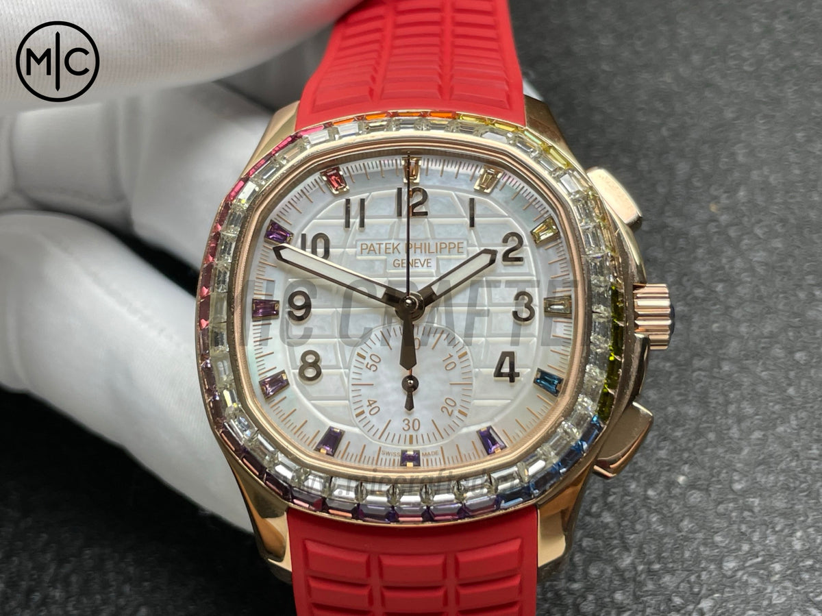 Aquanaut 7968/300R-001 39.9mm 白色錶盤配紅色橡膠錶帶 - 高級版
