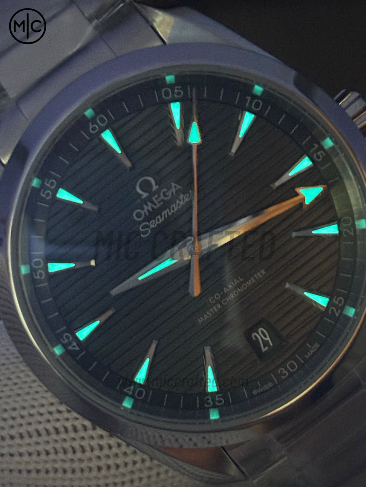 Aqua Terra 150M 41mm Master Chronometers Green Dial on SS Bracelet – Premium Edition