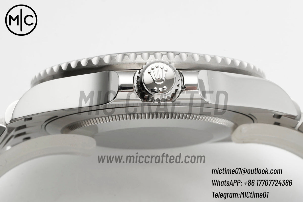 GMT-Master II 126710 BLNR 904L 精鋼，搭配蠔式五珠錶帶 - 高級版