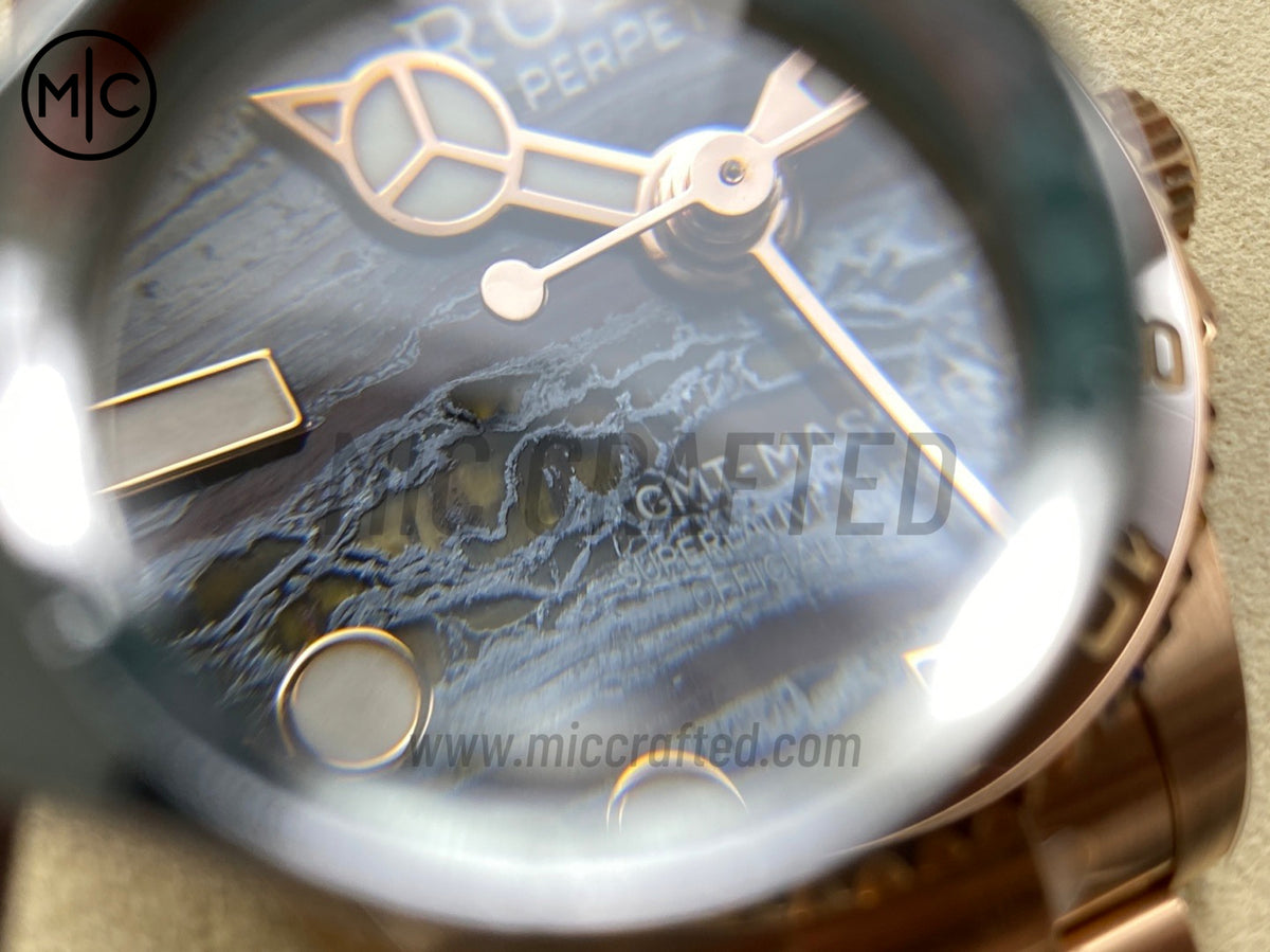 GMT-Master II 126715 CHNR 904L 虎眼石錶盤配 RG 錶鏈 - 尊享版