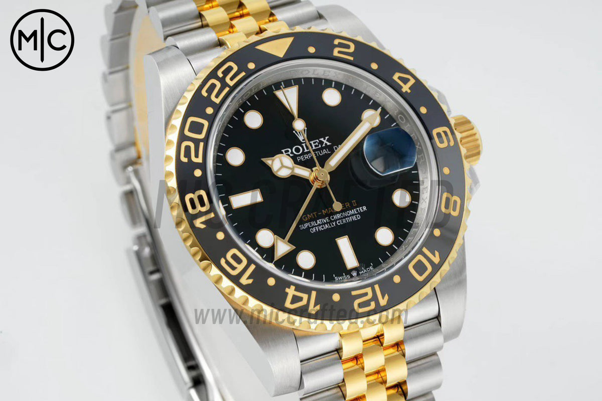 GMT Master II 126713 GRNR 黑色錶盤，搭配蠔式五珠錶帶 - 高級版