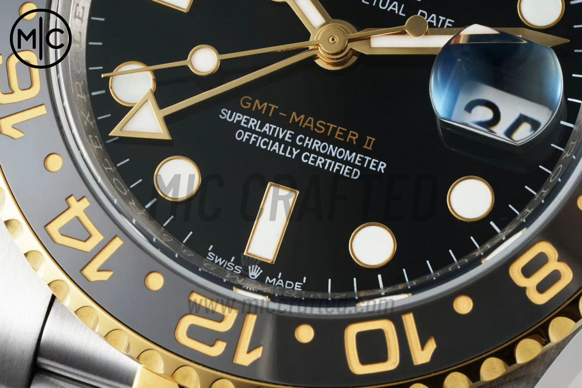 GMT Master II 126713 GRNR 黑色錶盤，搭配蠔式五珠錶帶 - 高級版