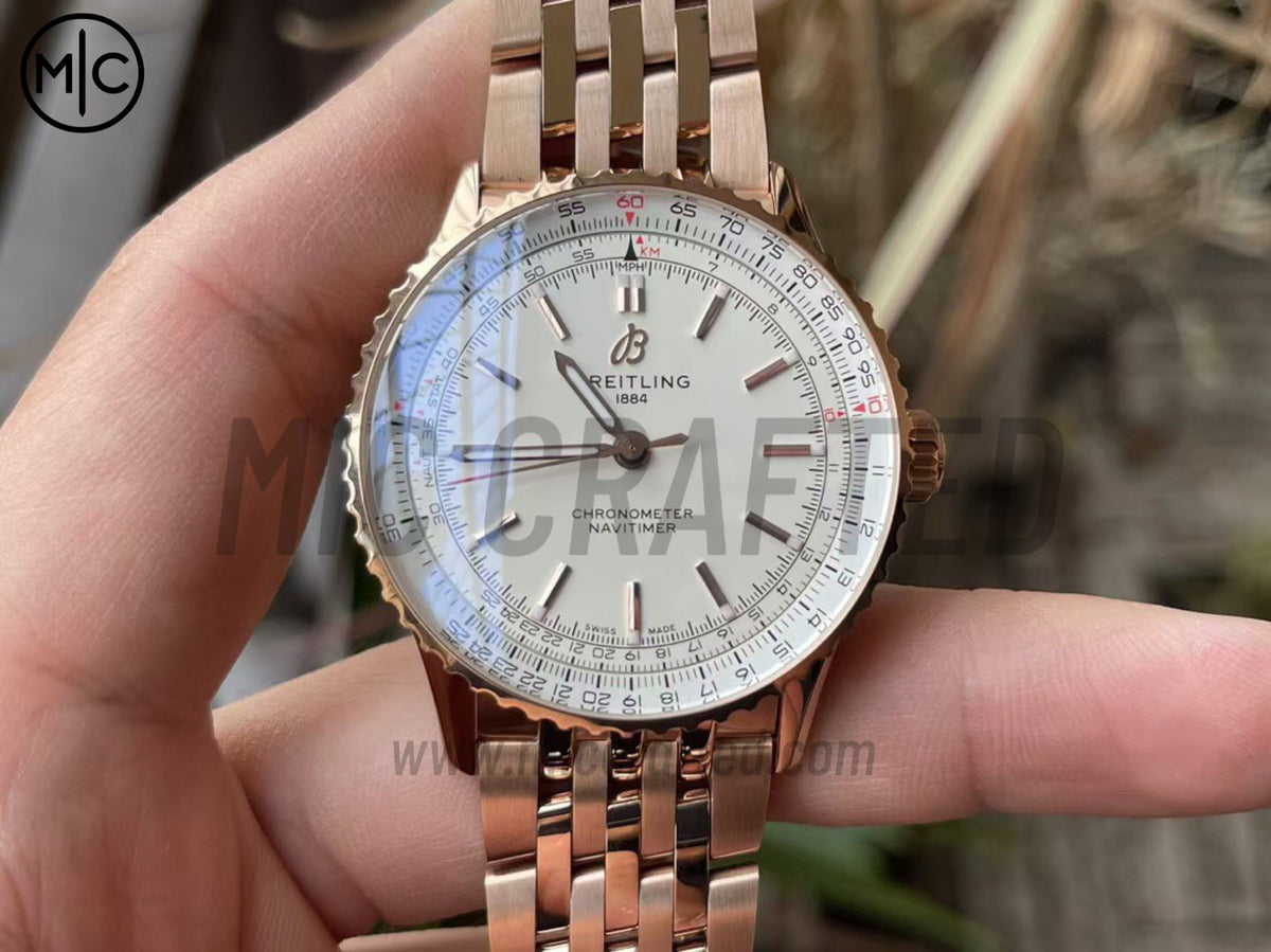 Navitimer Automatic 41mm RG 白色錶盤配 RG 錶鏈 – Premium Edition