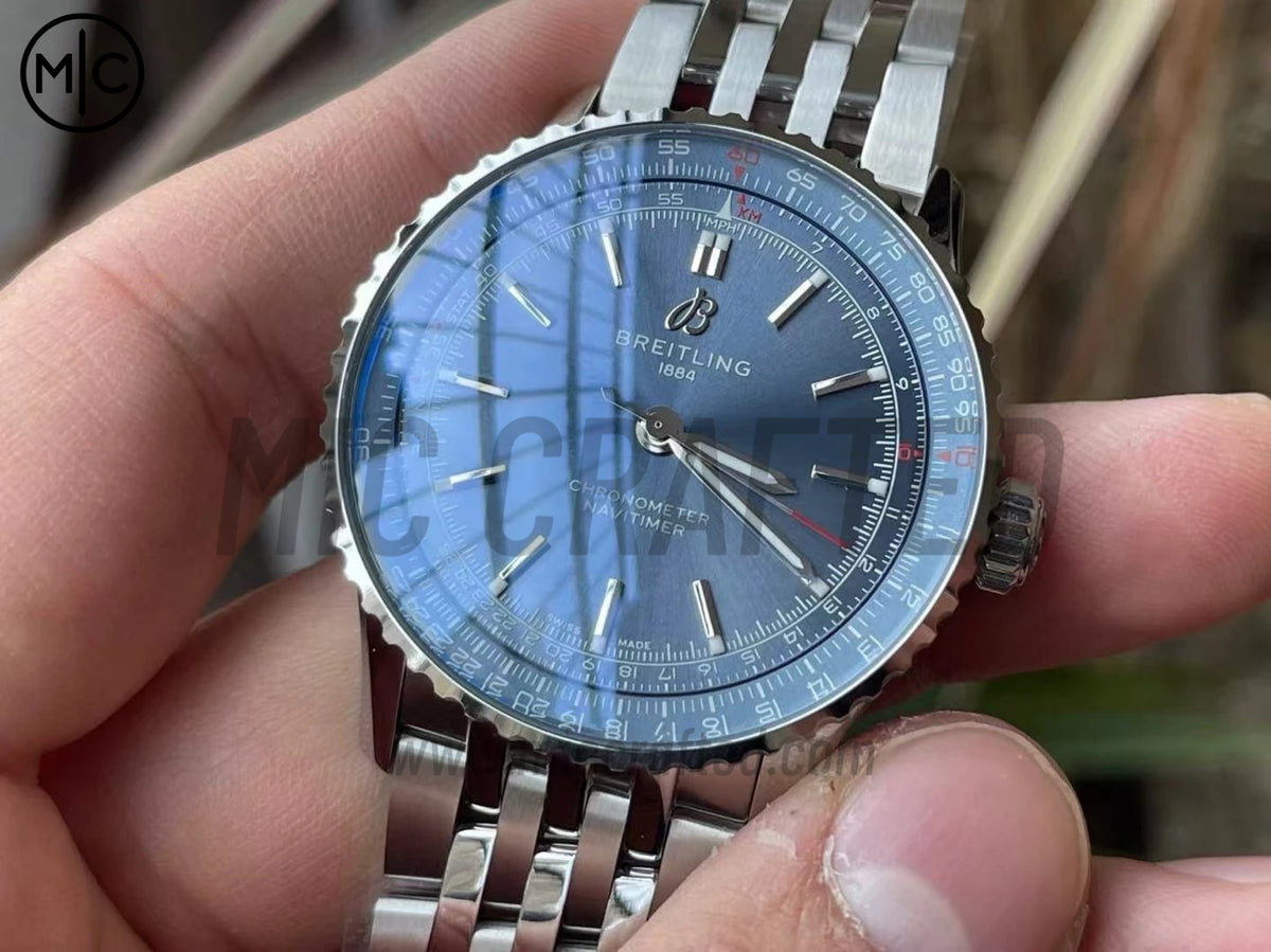 Navitimer Automatic 41mm SS 藍色錶盤配 SS 錶鏈 – Premium Edition