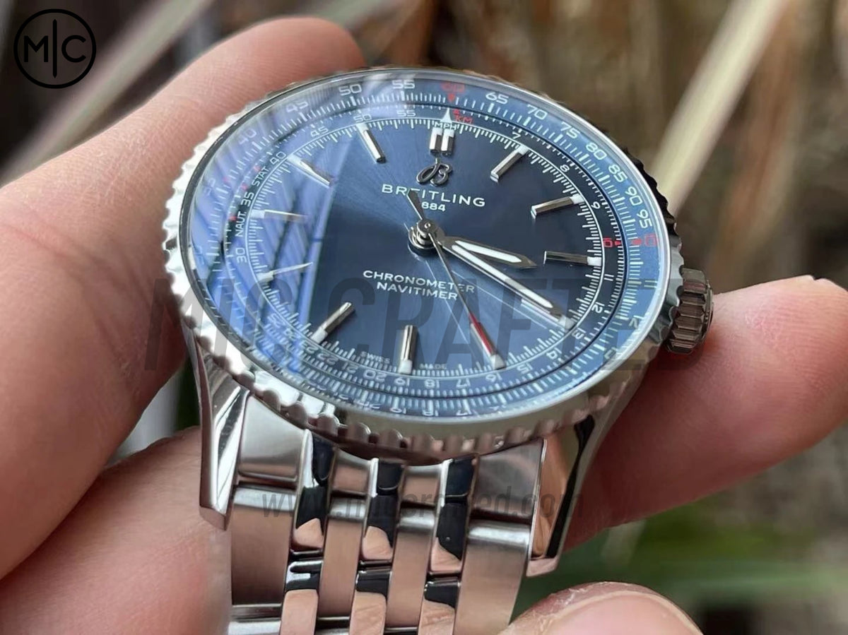 Navitimer Automatic 41mm SS 藍色錶盤配 SS 錶鏈 – Premium Edition