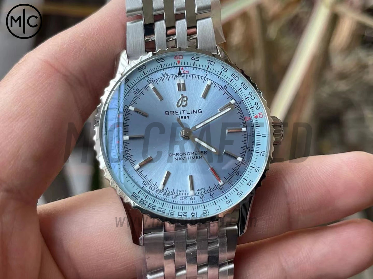 Navitimer Automatic 41mm SS 冰藍色錶盤配 SS 錶鏈 – Premium Edition