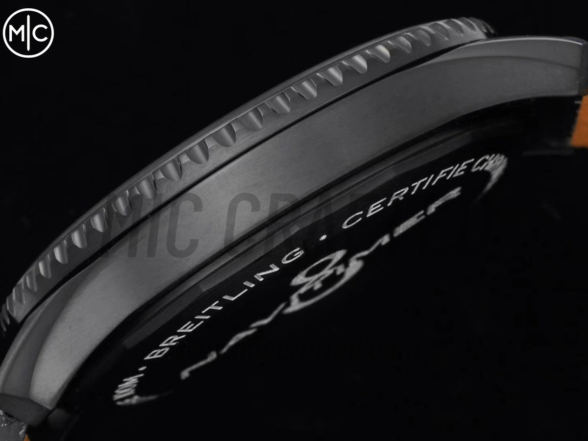 Aviator 8 41mm DLC 黑色錶面搭配黑色皮革錶帶 - 尊貴版