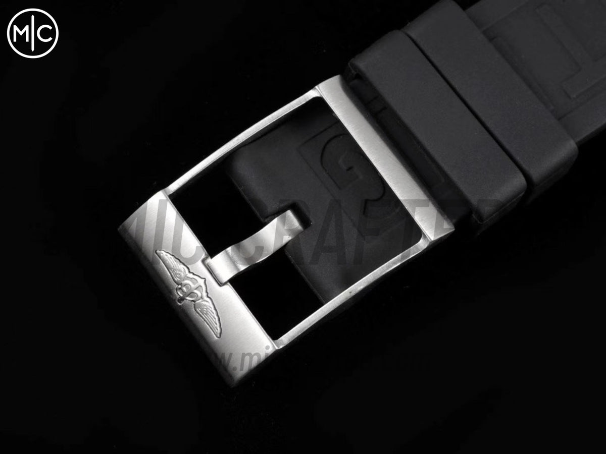 Superocean Automatic 44mm 不鏽鋼黑黃雙色錶面、黑色錶圈搭配黑色橡膠錶帶 - 尊貴版