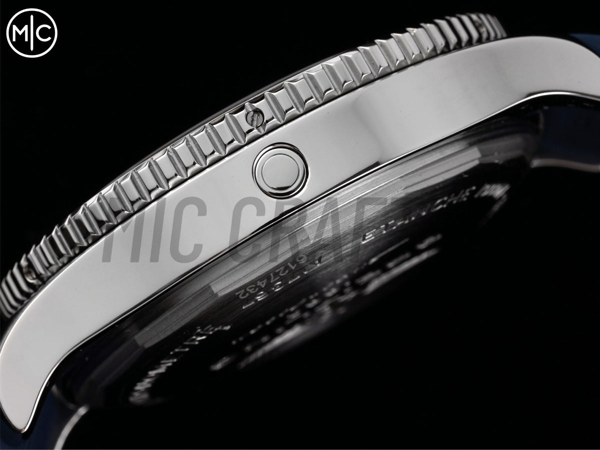 Superocean Automatic 44mm 不鏽鋼藍色錶面、藍色錶圈搭配藍色橡膠錶帶 - 尊貴版