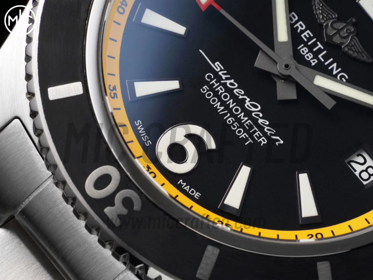 Superocean Automatic 44mm 不鏽鋼黑黃雙色錶面、黑色錶圈搭配不鏽鋼錶鏈 - 尊貴版