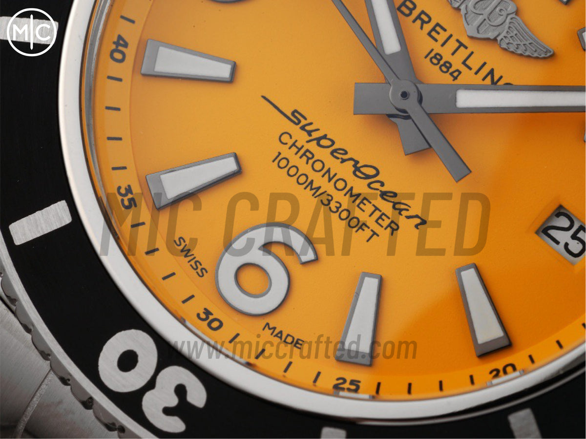 Superocean Automatic 44mm 不鏽鋼黃色錶面、黑色錶圈搭配不鏽鋼錶鏈 - 尊貴版
