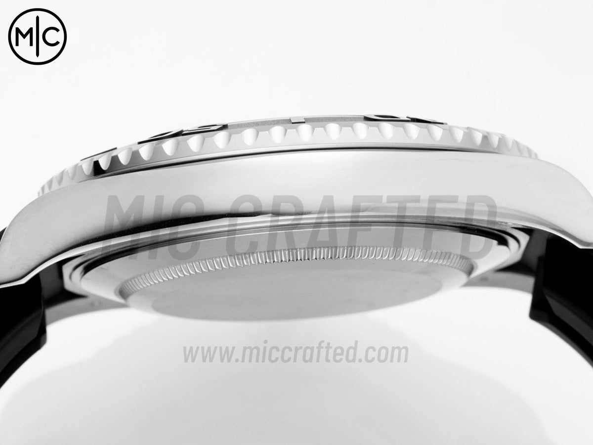 Yacht-Master 遊艇名仕型 42mm 226659 陶瓷錶圈獵鷹之眼錶盤，配 Oysterflex 錶帶 - 高級版