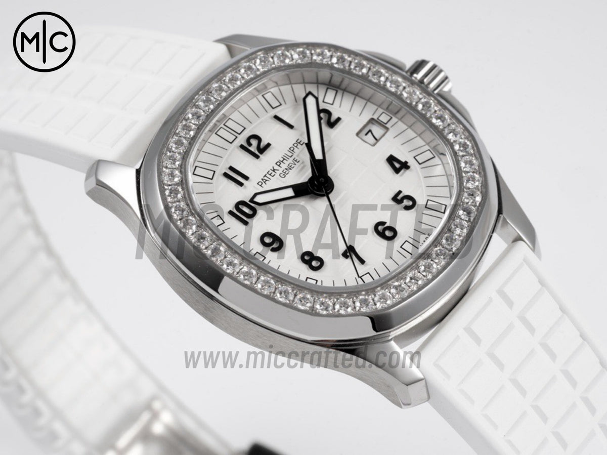 Aquanaut 5067A 35.6mm SS 白色紋理錶盤配白色橡膠錶帶 石英 - 高級版