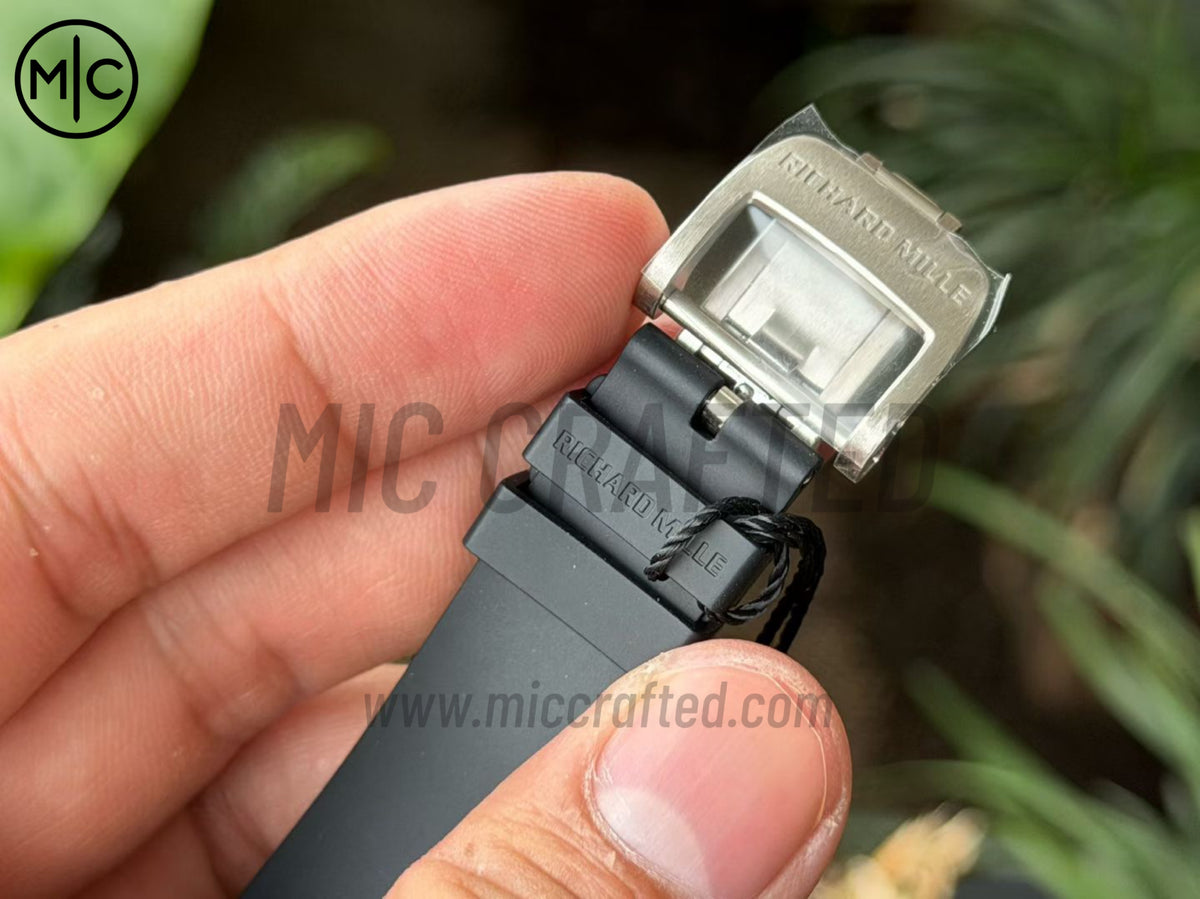 RM07 女士 31.5mm NTPT 黑色鏤空錶盤配黑色橡膠錶帶 - 高級版