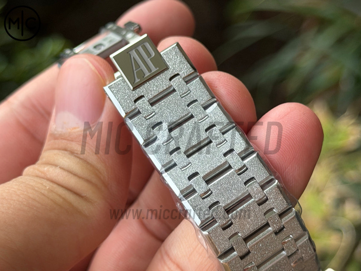 Royal Oak 41mm Openworked 15407 Frosted SS Skeleton Dial on SS Bracelet – Premium Edition