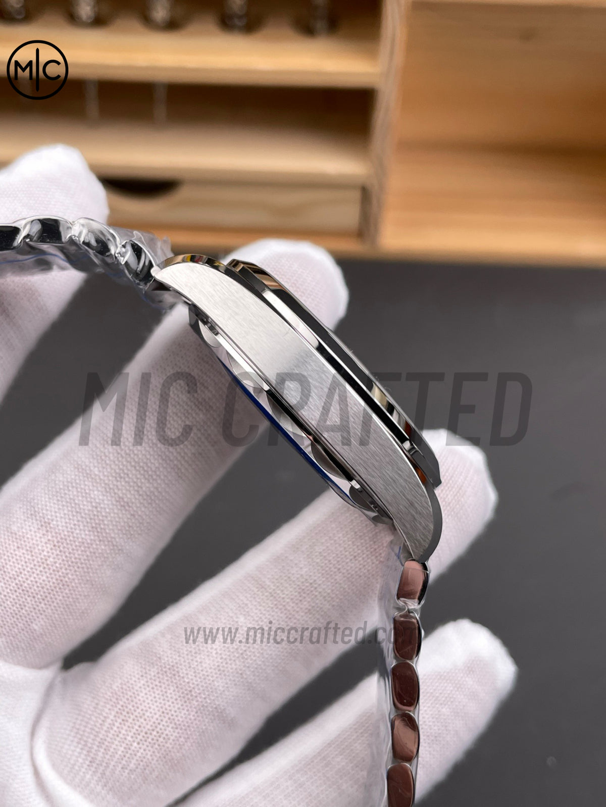 Aqua Terra 150M 38mm Master Gray Dial on SS Bracelet – Premium Edition