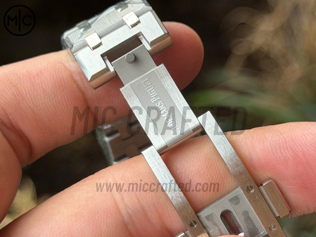 Royal Oak 41mm Openworked 15407 on SS Bracelet – Premium Edition