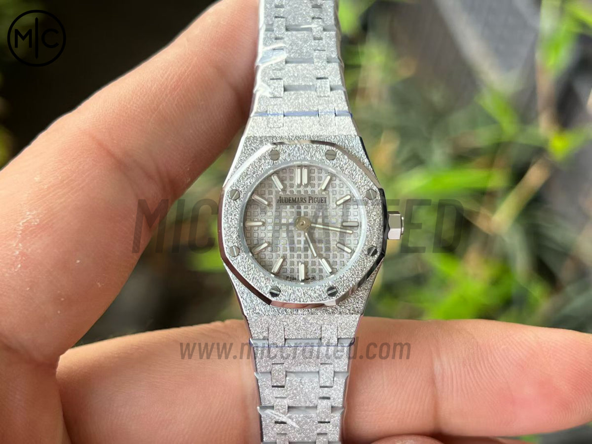 Royal Oak 23mm SS 磨砂 67630BC 石英 - 高級版