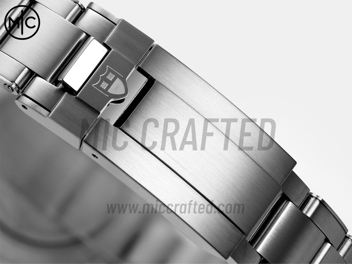 Black Bay Fifty Four 37mm 不鏽鋼 藍色錶盤搭配鉚釘錶鏈 - 尊享版