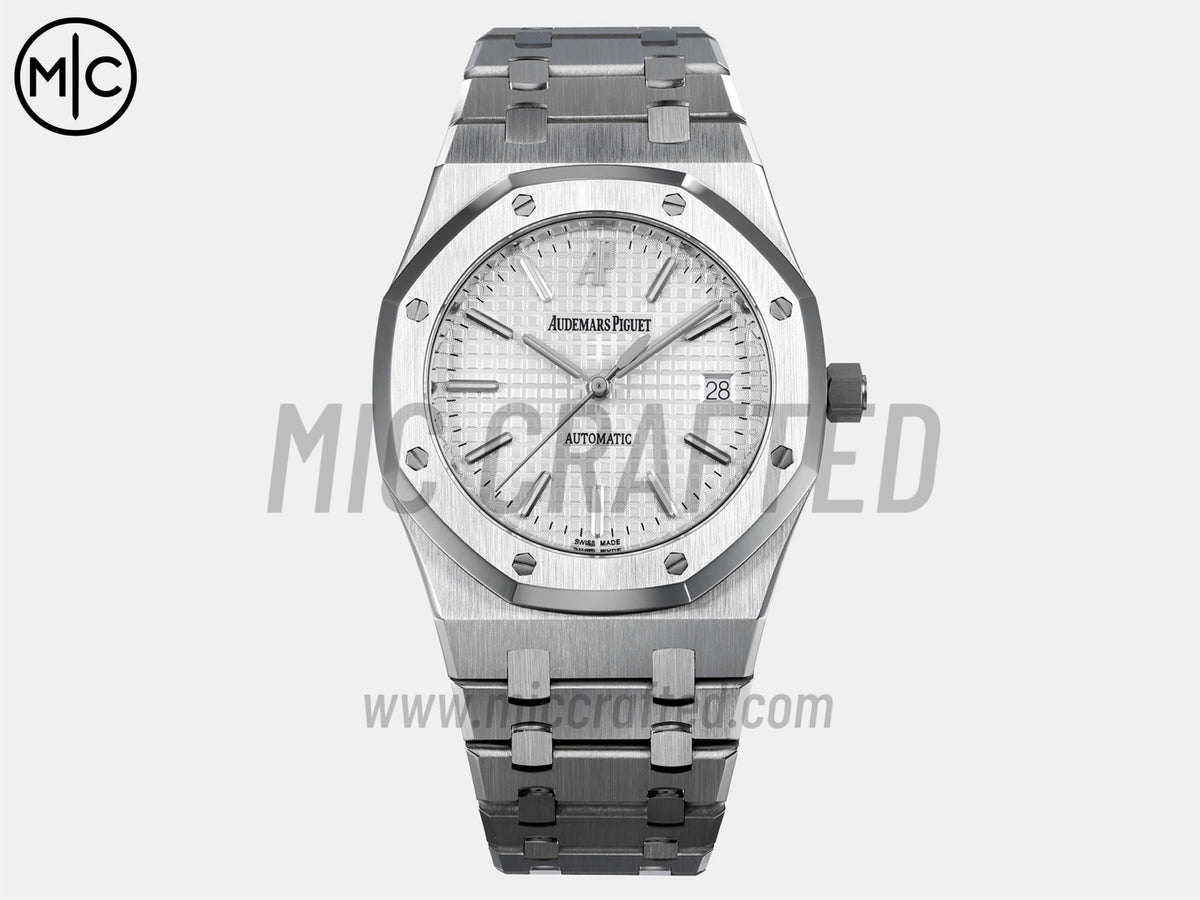 Royal Oak 39mm 15300 不鏽鋼 白色紋理錶盤搭配不鏽鋼錶鏈 - 尊享版